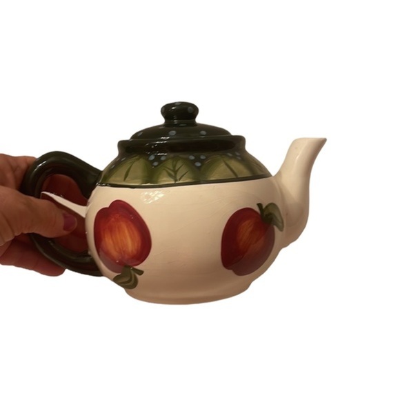 Apple Teapot - Picture 7 of 7